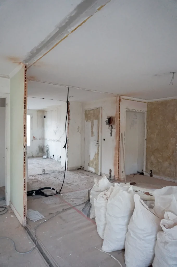 Chantier de l'appartement CoCa, rénovation à Annecy par Céline Commaille Architecte