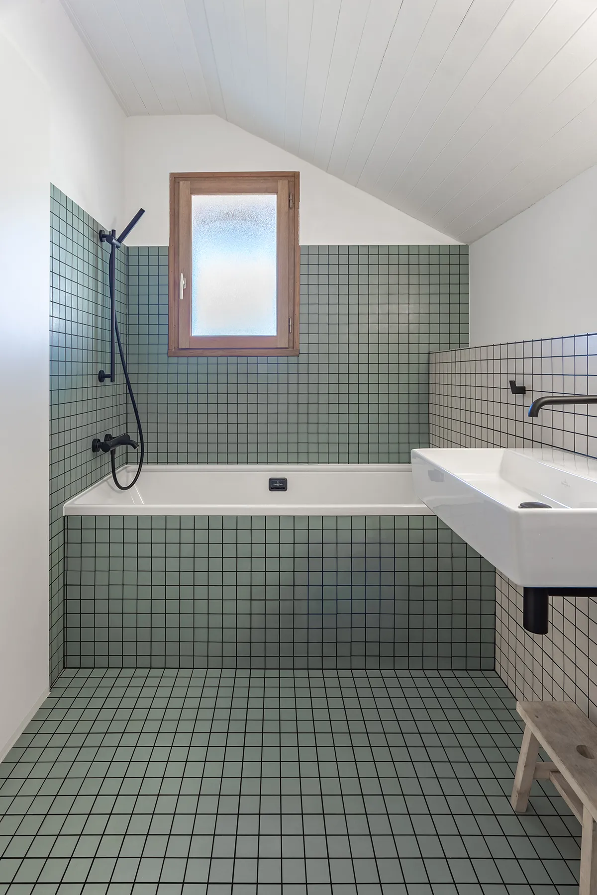 Maison R. - Rénovation d'une maison à Doussard par Céline Commaille Architecte
